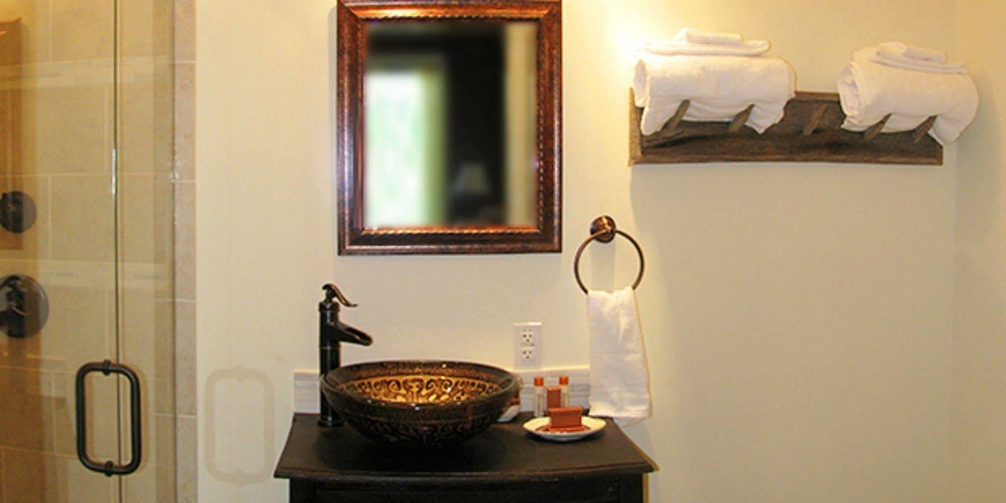 Hill Crest Bed & Breakfast Clifton Forge エクステリア 写真